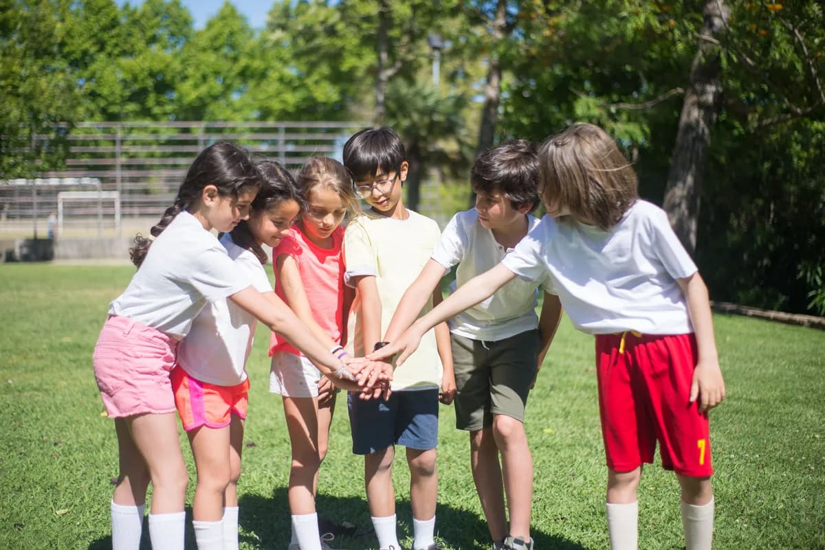 Enfants du Kid Sport Club réunis en équipe